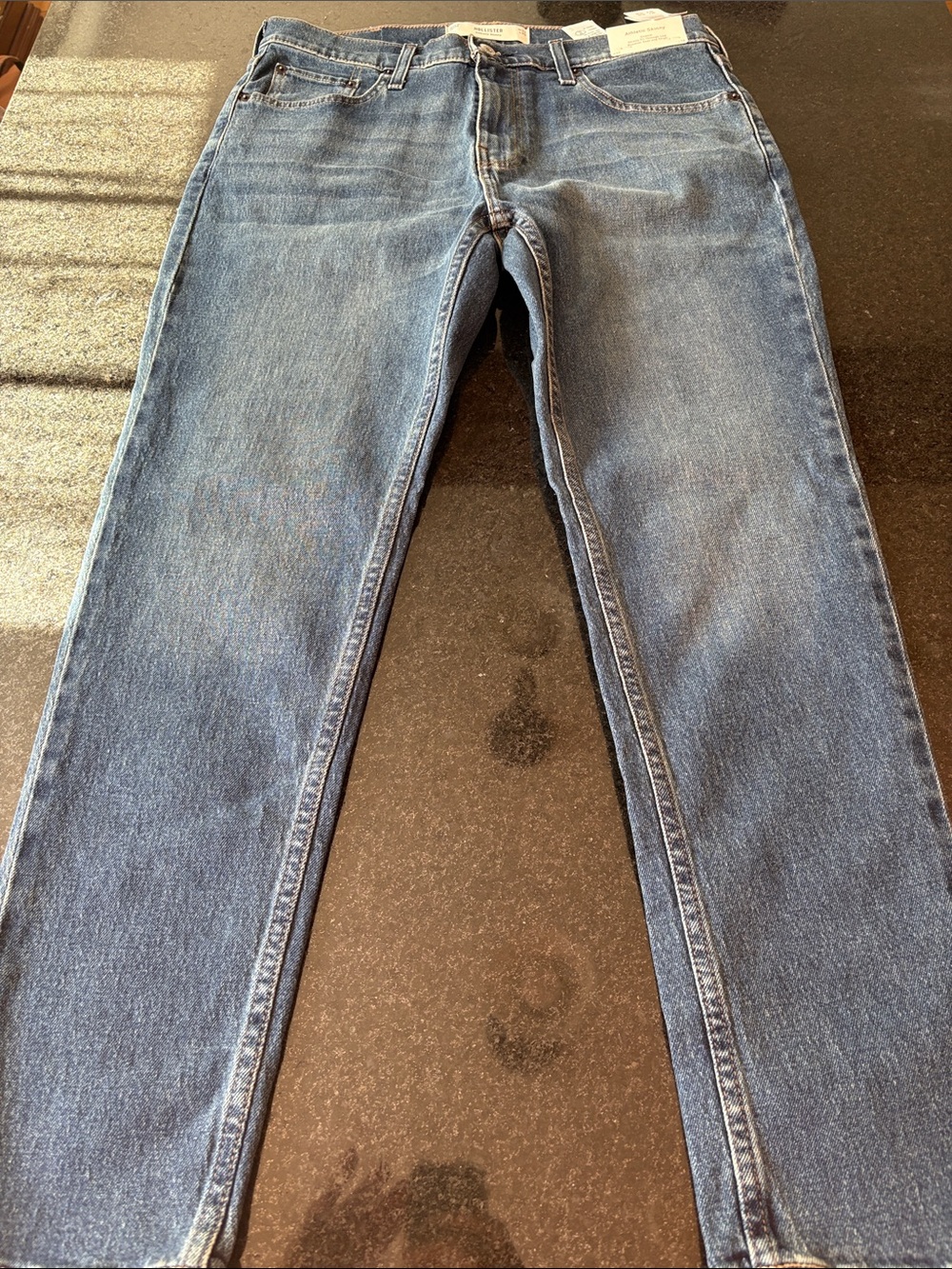 Hollister Men's Medium Blue Slim Straight Jeans